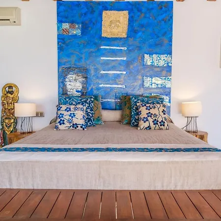 Sarahmuk Villa San Antonio (Ibiza)